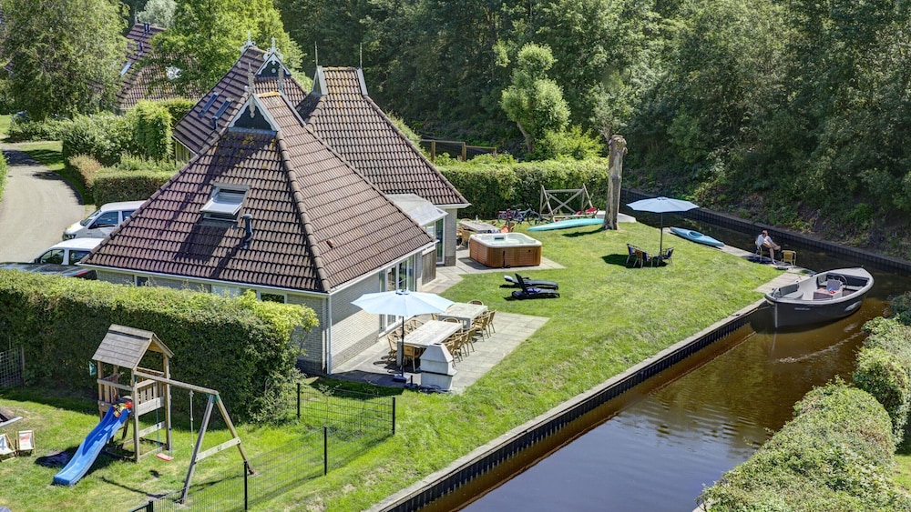 Holiday Home With Sauna and Outdoor spa