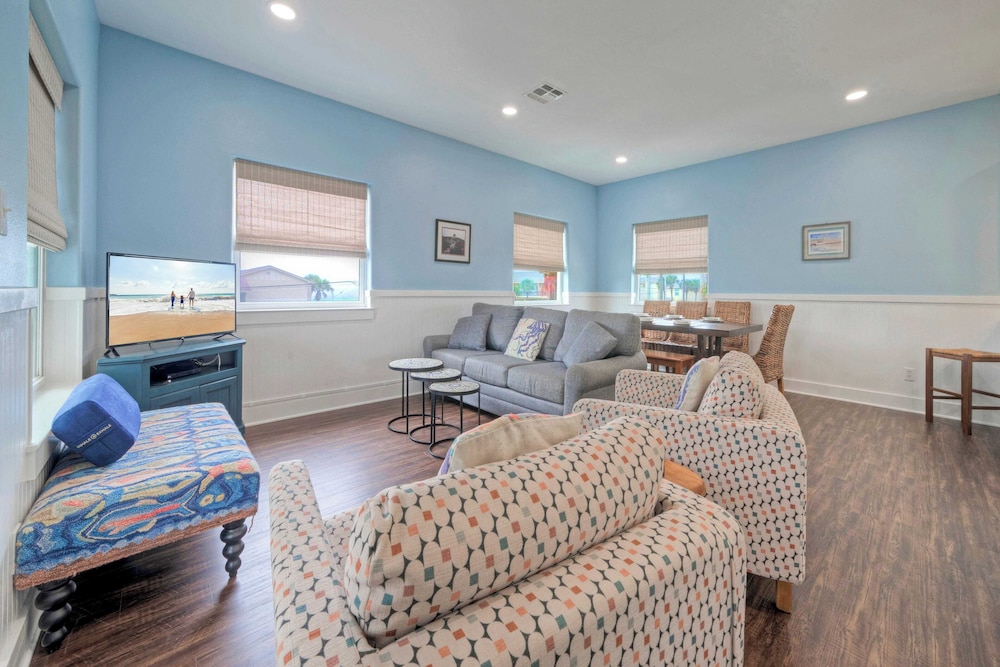 Luxe Coastal Stay w/ Private Pool, Walk to Beach Leave of Absence by Avantstay