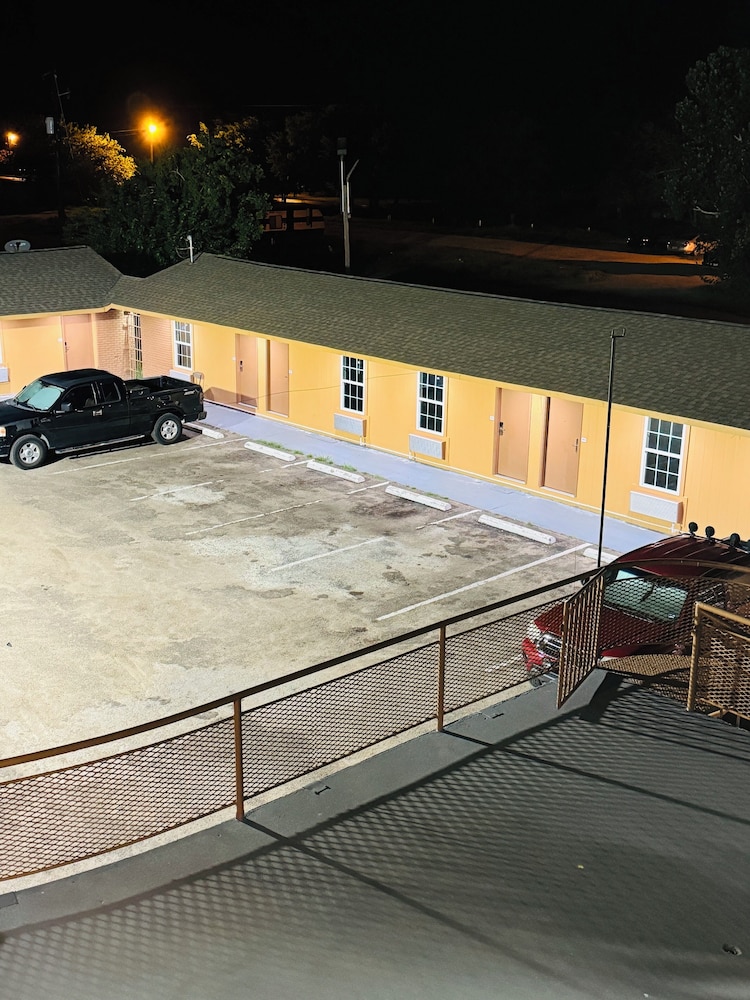 EXPRESS INN & SUITES view 5