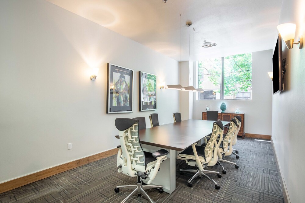 meeting & event spaces