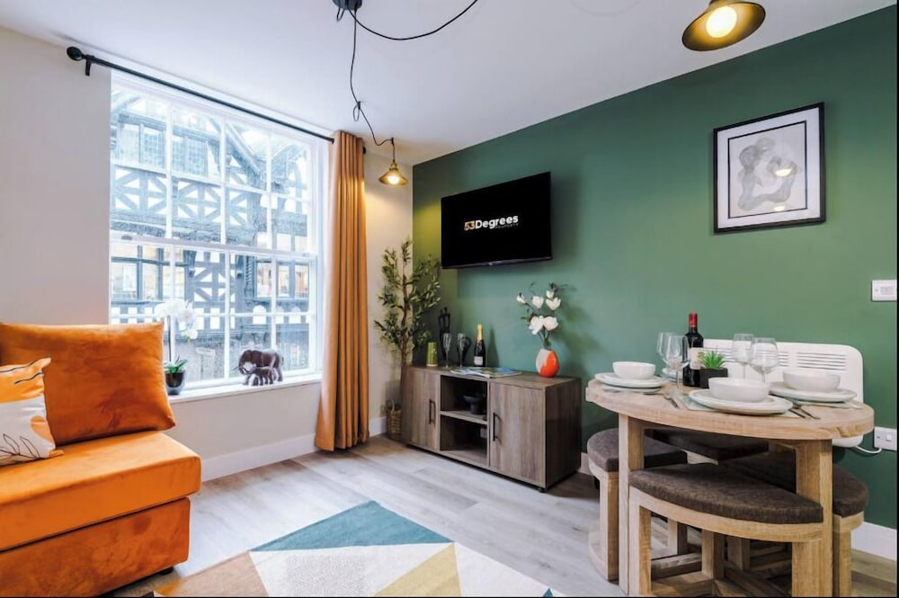 Flat 2 30 Northgate