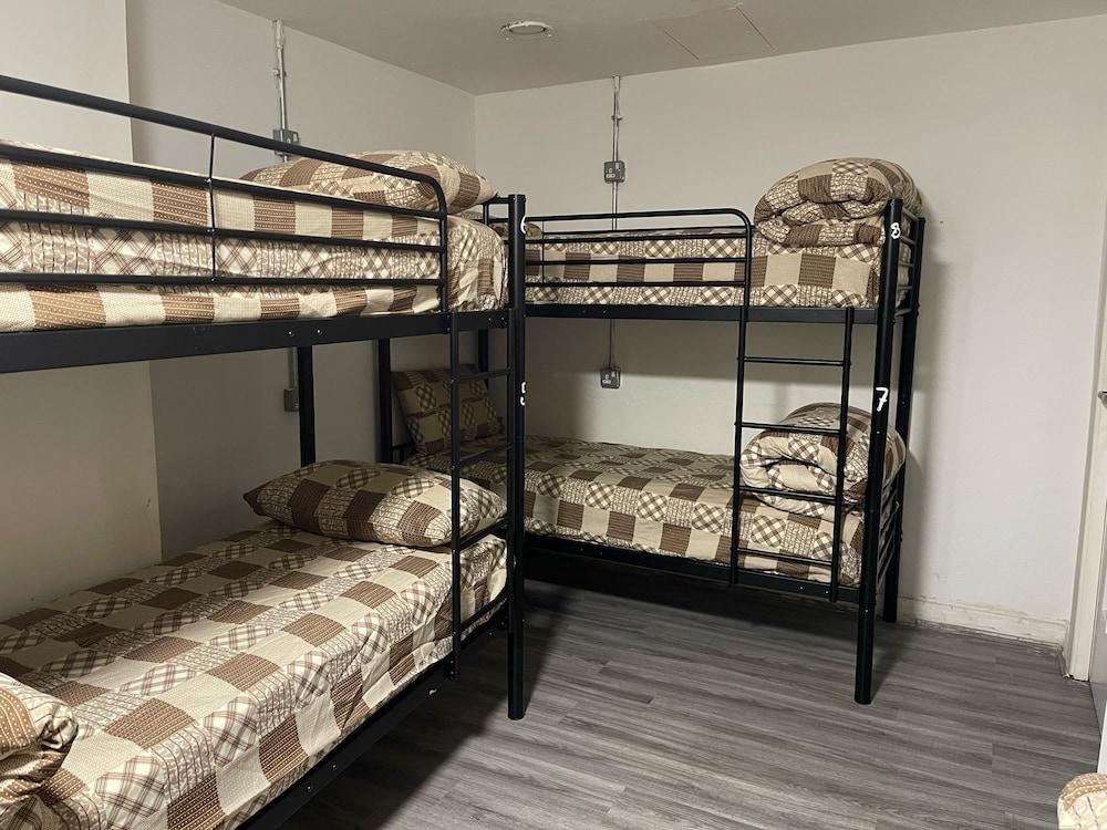 Rahman Hostel - Manchester