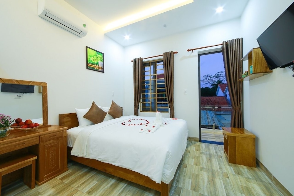 Nhu Y Homestay