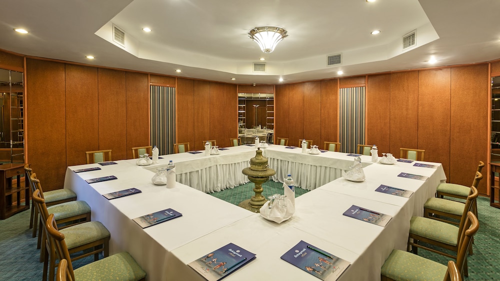 Ozkaymak Marina Hotel - All Inclusive