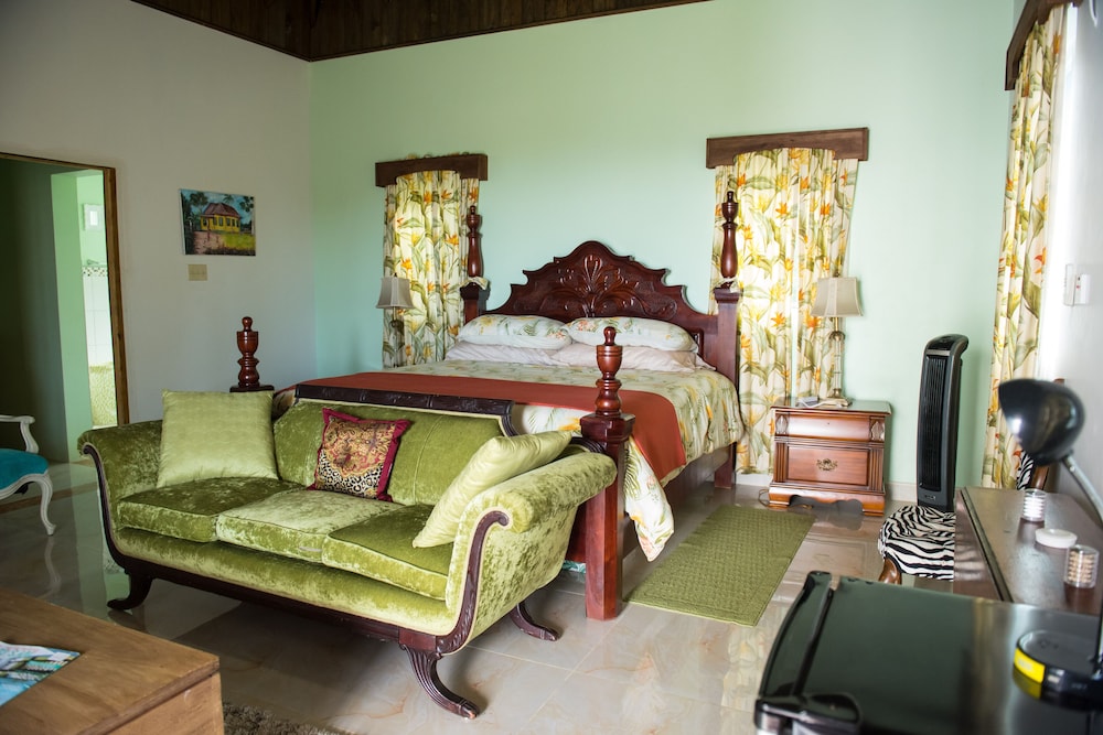 Blue Lotus Villa