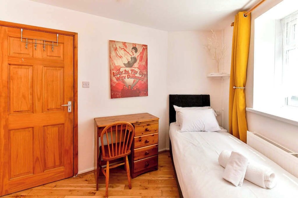 Host Stay Oxford Street House