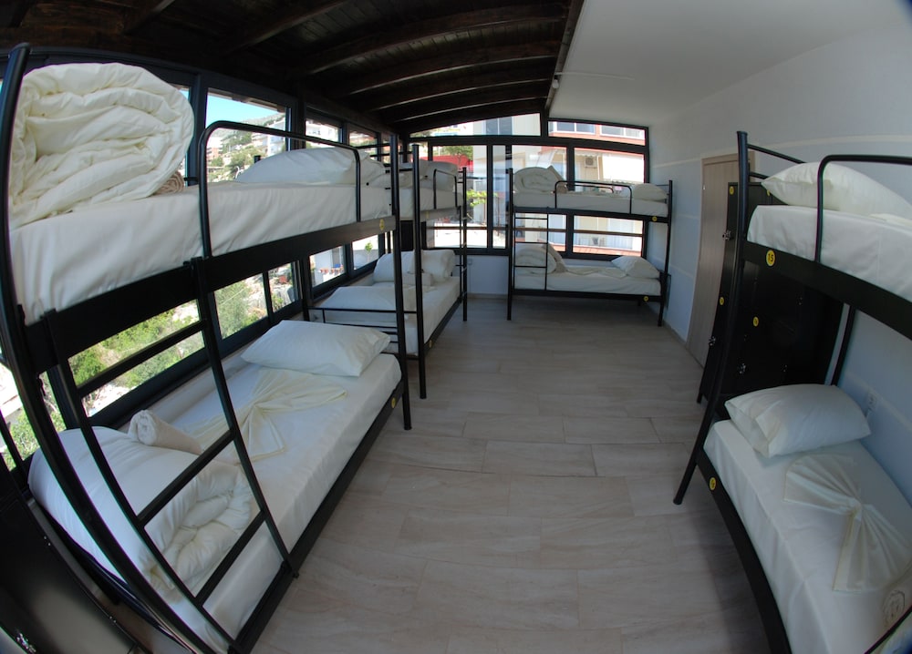 Sunset Hostel