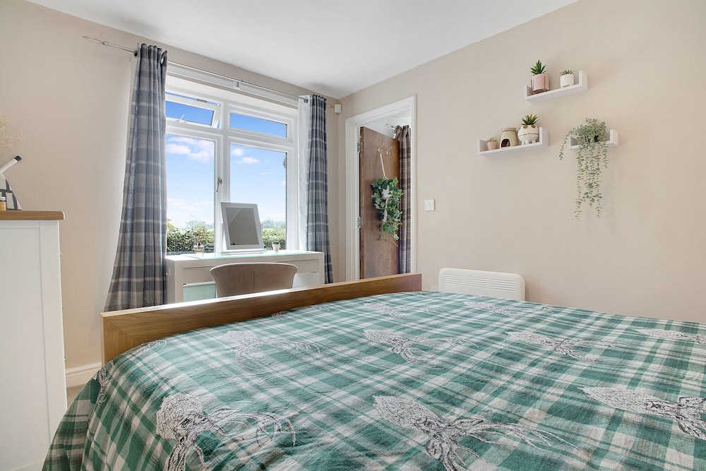 Gorgeous Cosy Apartment in Richmond view 2