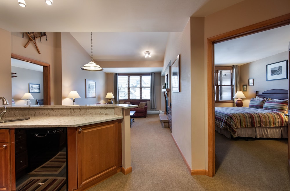 Two Bedroom Condos at Zephyr Mountain Lodge - Winter Park CO