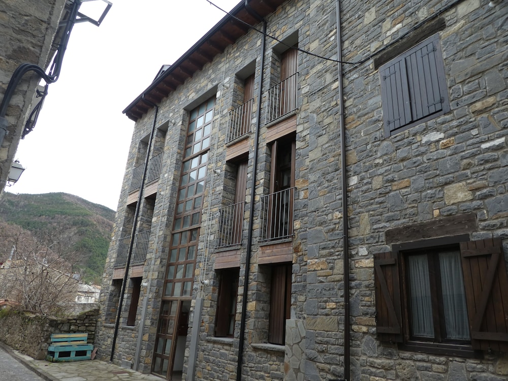 Apartamentos Biescas 3000