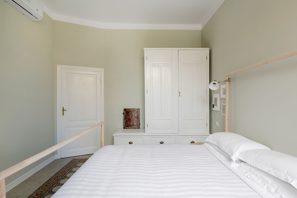 Vatican Sweet Suite