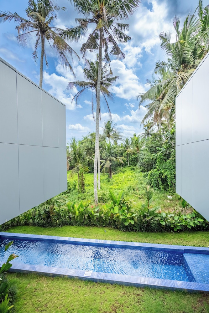 Hidden City Ubud - Modern Villas & Townhouses with Private Pools, Nature Views and Wellness Access