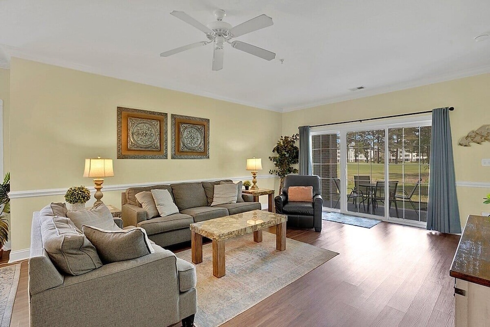 Magnolia North 4880 Unit 101 3 Bedroom Condo