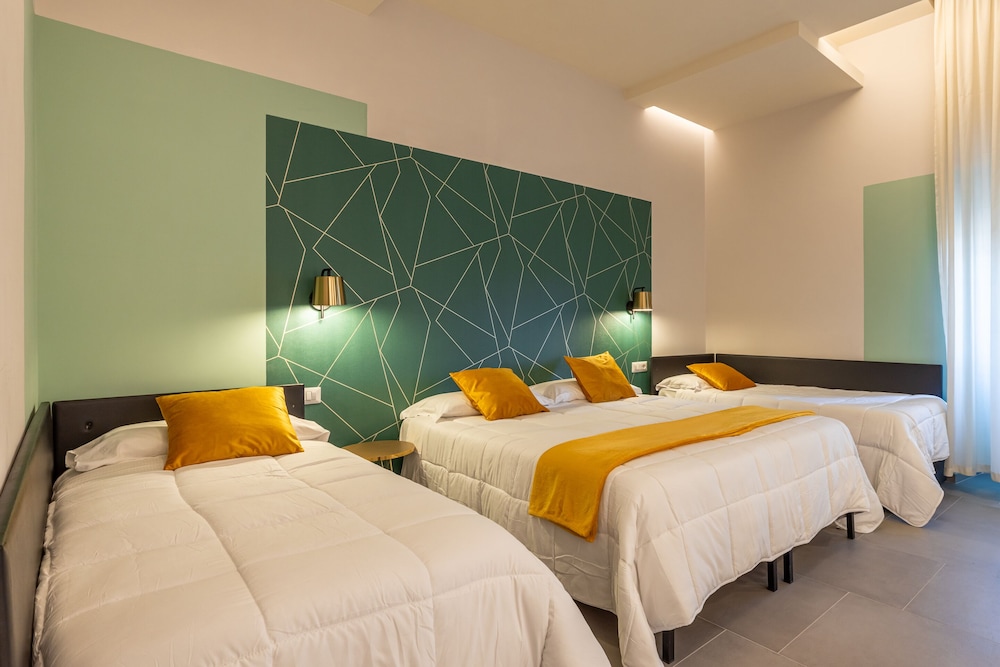 Morpheus Rooms