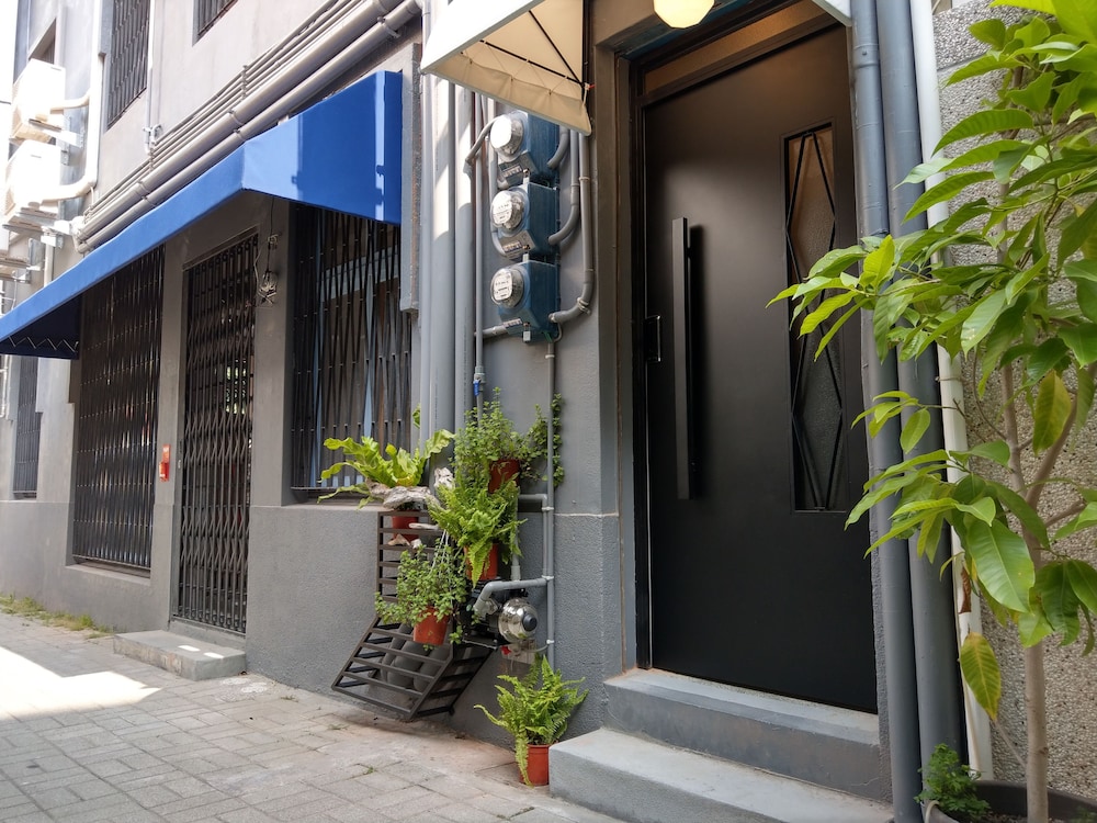 OYAJI Guesthouse