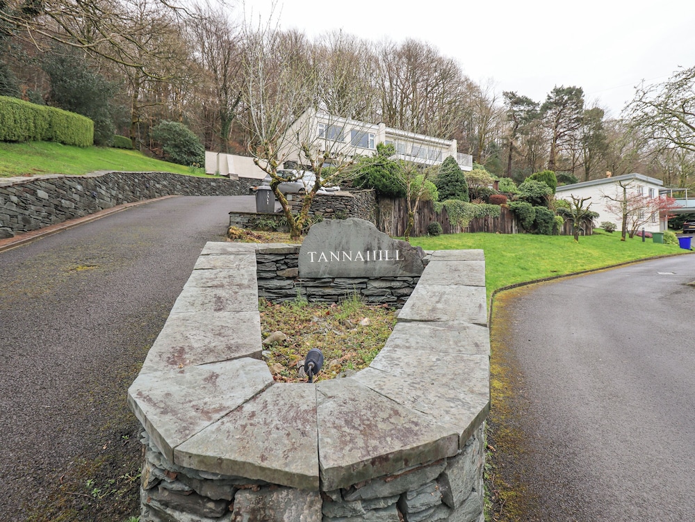 Tanna Hill