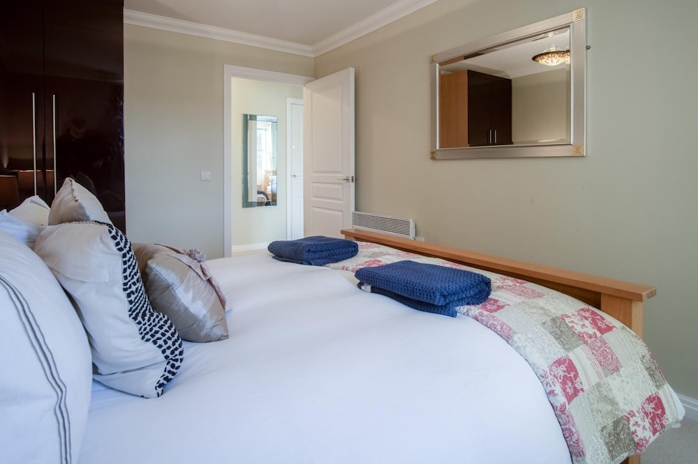 13 St Bride's Bay View - 4 Bedroom - Broad Haven