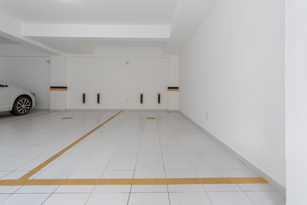Apt W/balcony 160m Bombas Beach Col102