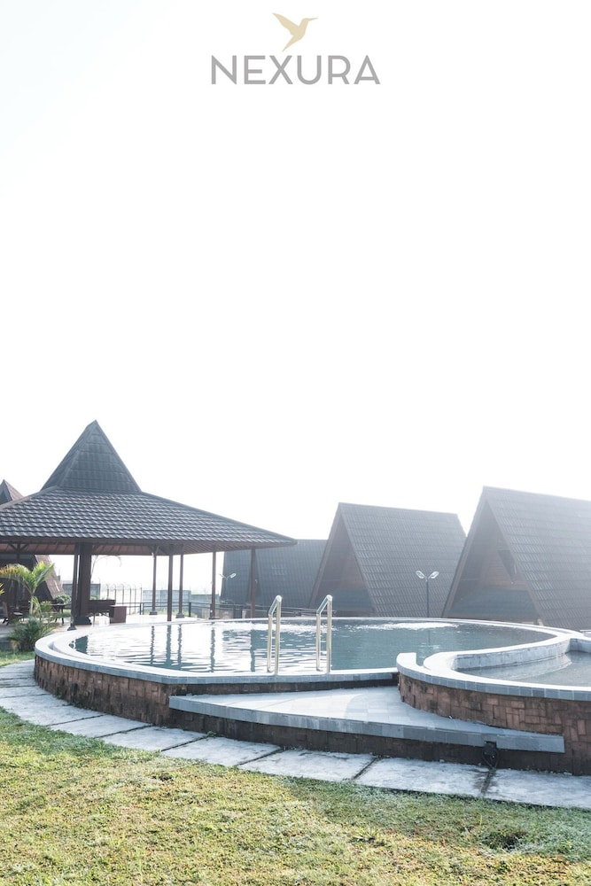 Jambu Klutuk Resort