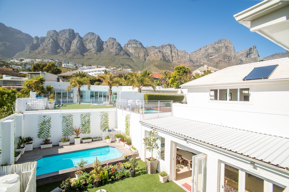 Funkey Villas