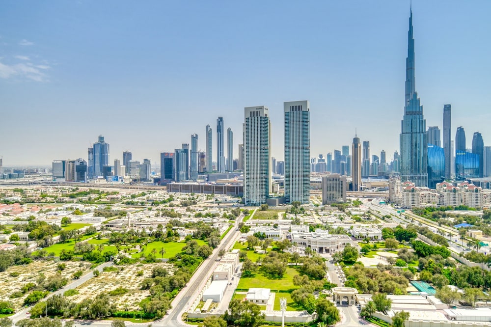 Luxe and Modern Duplex in Difc