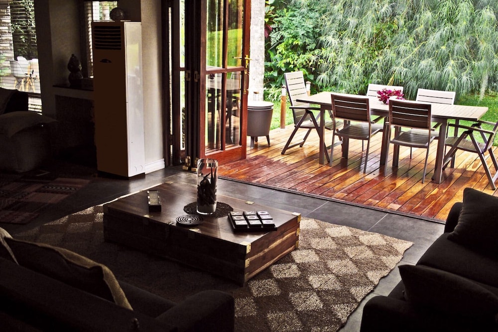Sandalwood Lodge