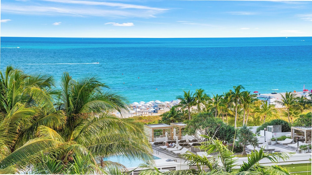 Luxury Vacation Rentals at 1 Hotel & Homes by LRMB