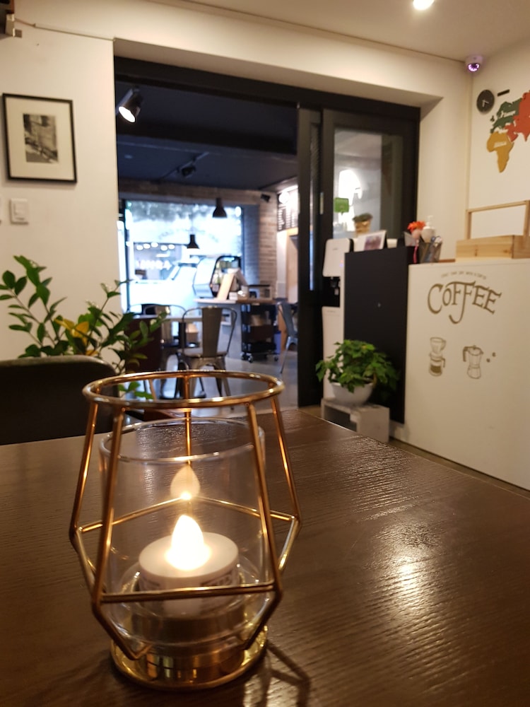 Hi Jun Guesthouse