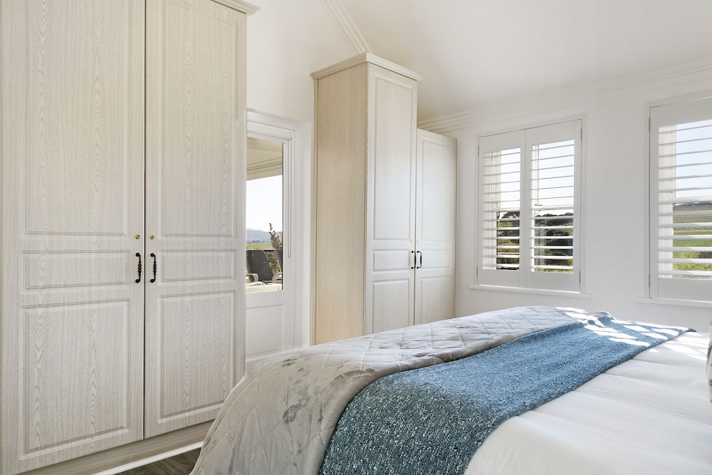 Winelands Golf Lodges at De Zalze