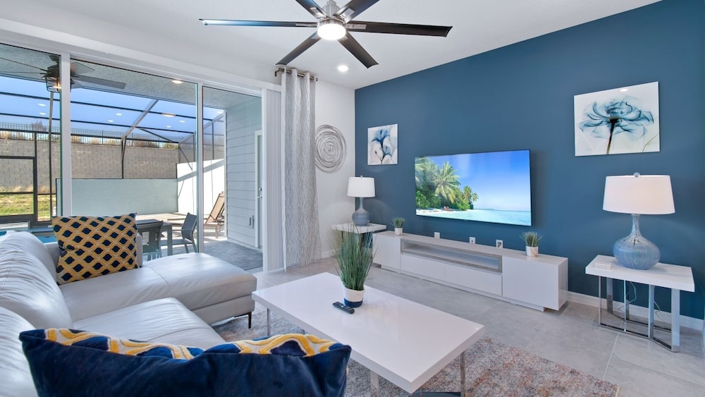Windsor Island Resort 5 Bedroom Private Pool Townhome 5 Townhouse
