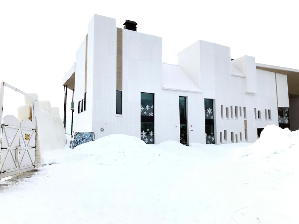 Filipsborg, the Arctic Mansion