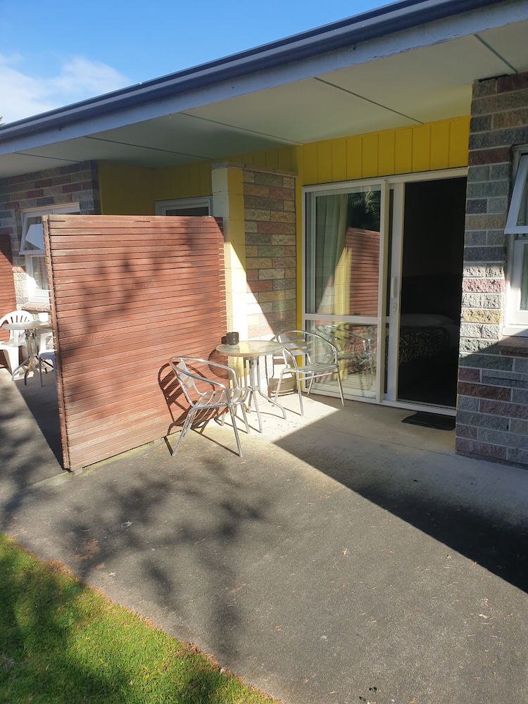 Otaki Motel