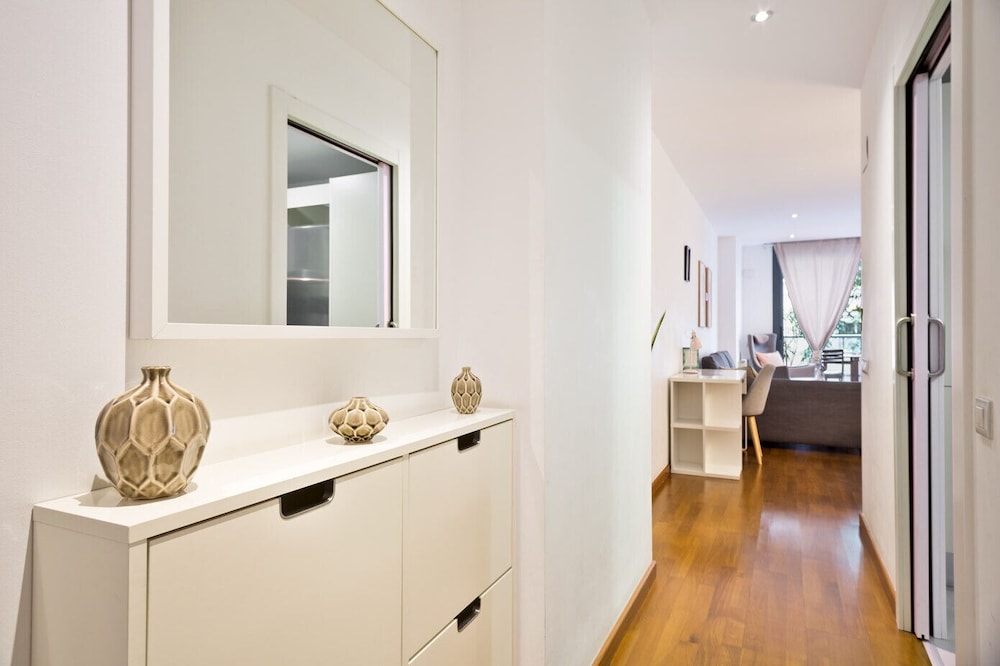 Les Corts Apartments By Olala Homes