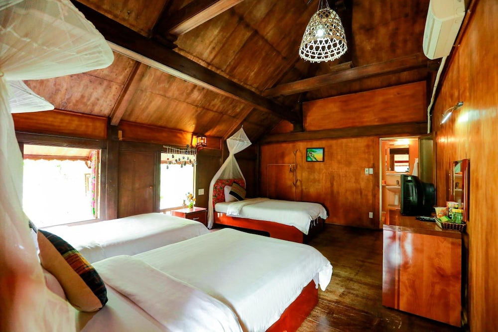 Cat Ba Eco Lodge
