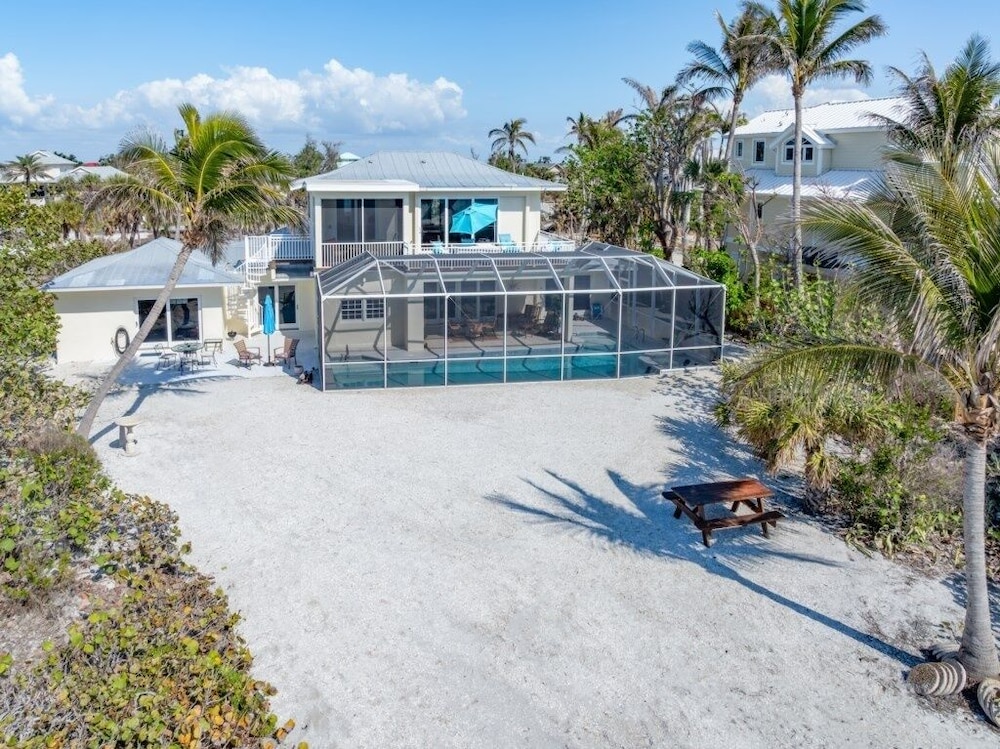 Waters Edge 3 Bedroom Home
