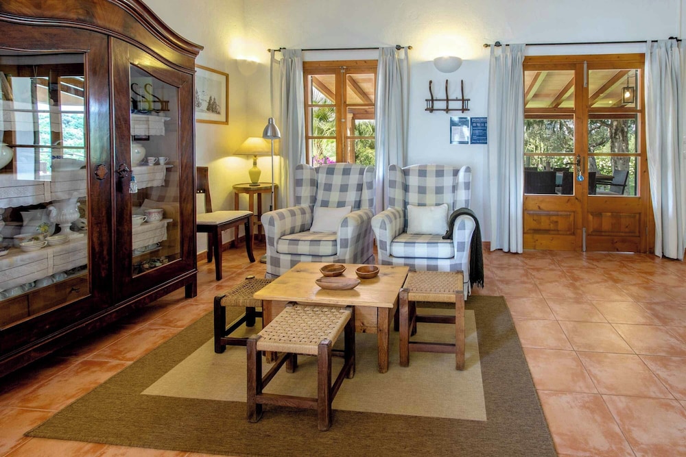 Villa Alzina
