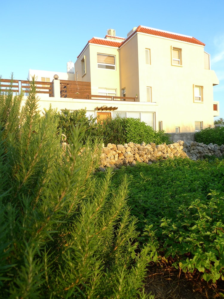 Bay of Chen-Hai Penghu Homestay