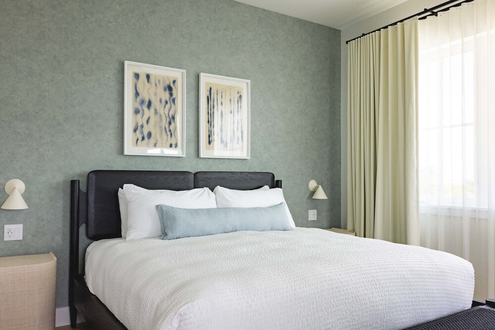 The Fairhaven House at Solaire Lunara Bay