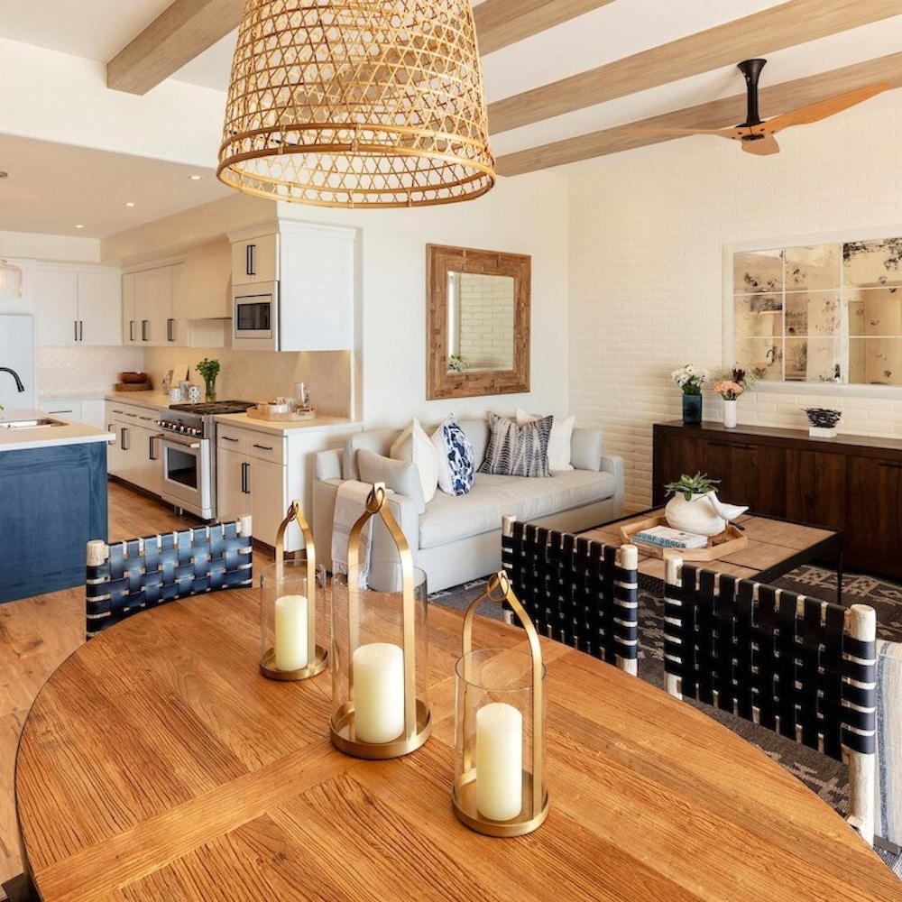 Oceanfront 3bd Penthouse Residence