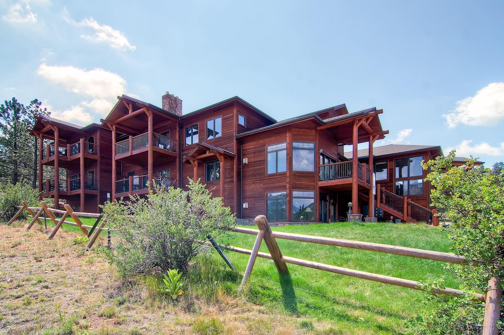 Black Canyon Inn Unit F2 view 2
