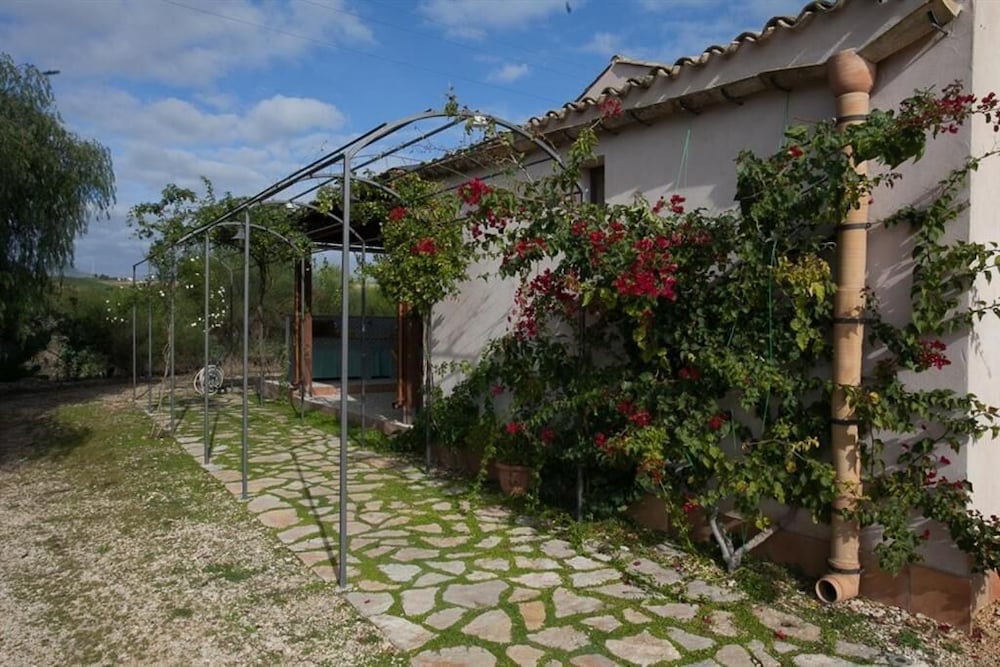 Agriturismo Baglio Donna Santa 2