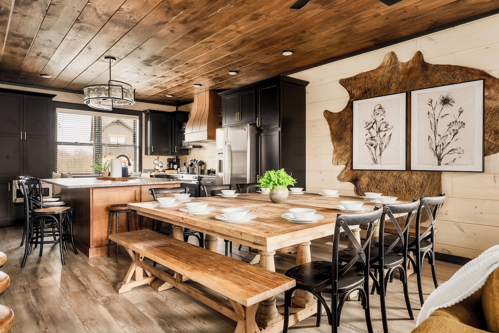 Smith Creek Reserve Luxury Cabins