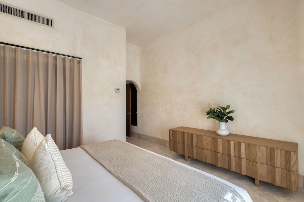 Casa Nima by Lumina