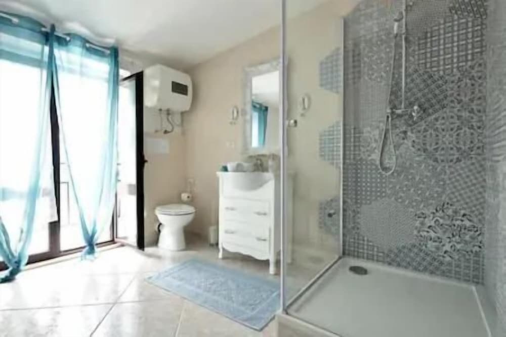 B&b Rooms Urzulei
