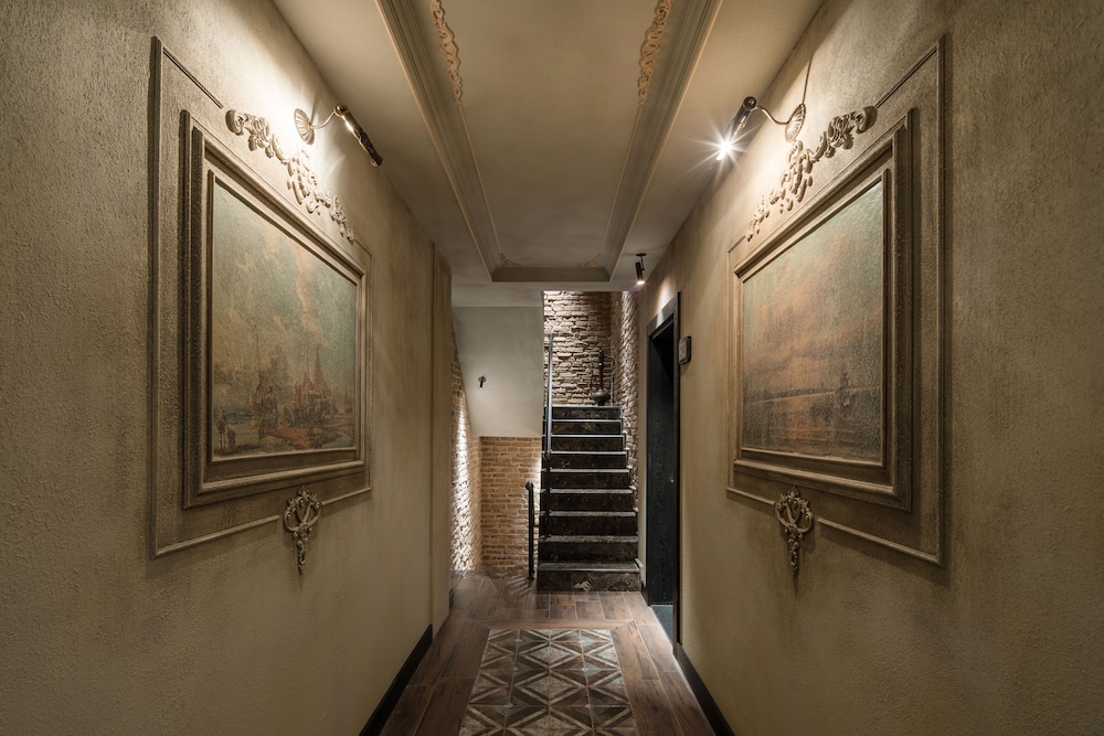 Tria Oteli - Özel Sınıf - Image 28