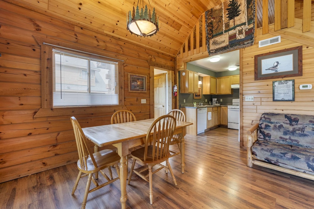 Three Bears Waterpark Resort Near Tomah, Ascend Collection Hotel