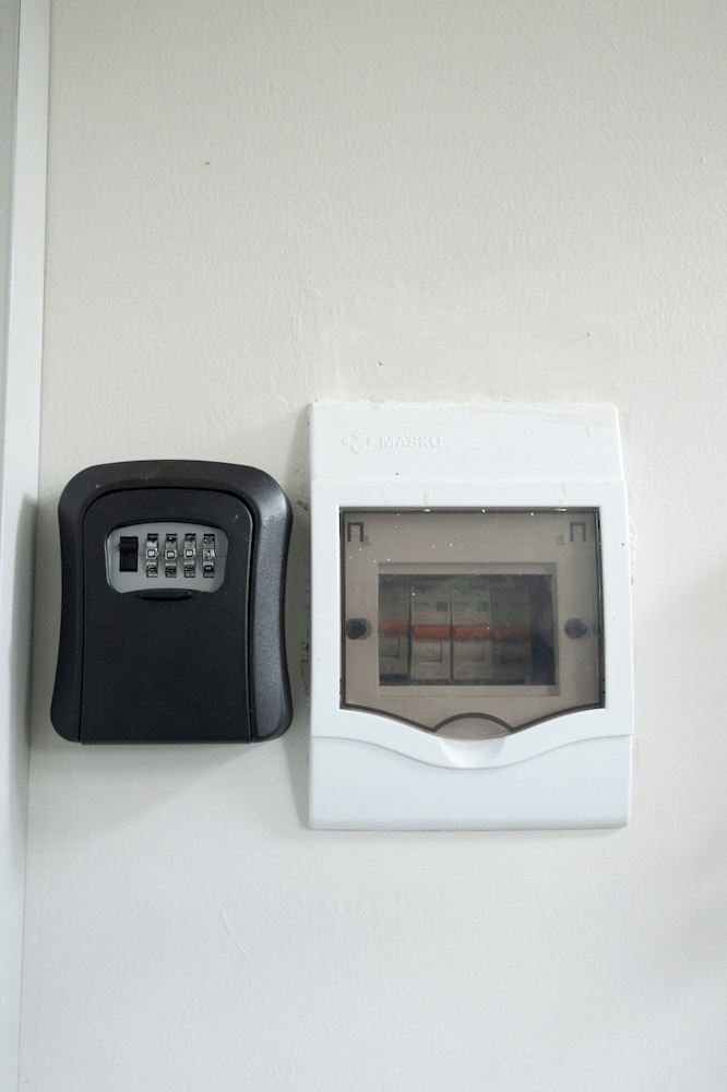 Studio 27 Sanur - Self Check-in