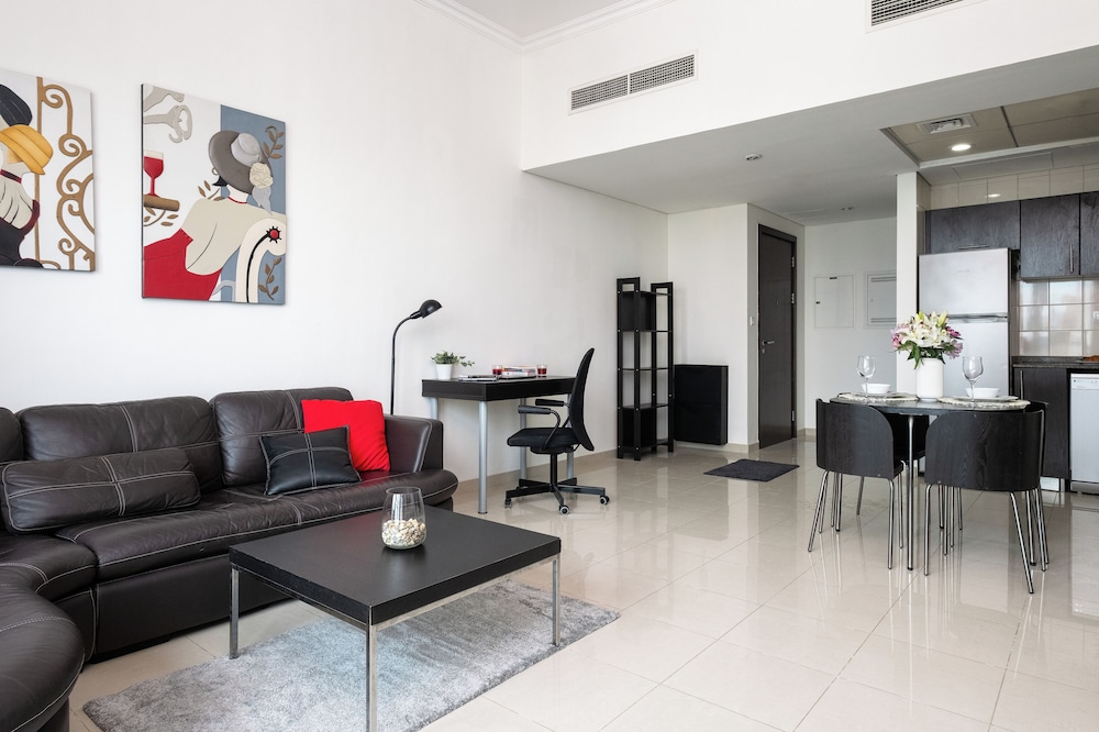 Stunning Marina View 1 bedroom