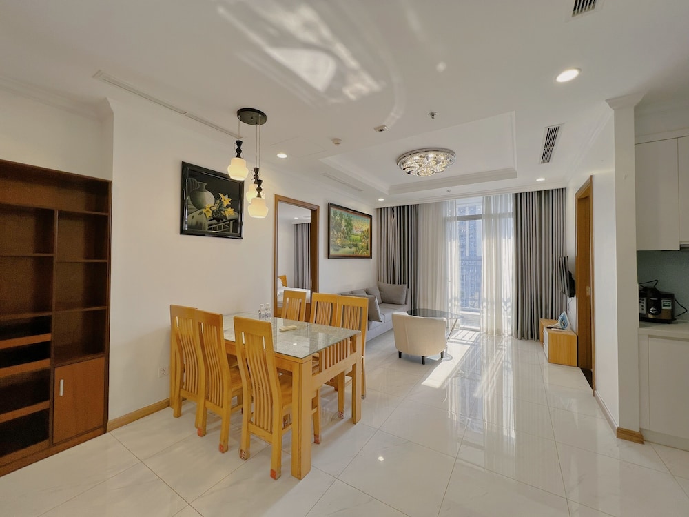 Wow! Homes by Christine - Vinhomes Luxury