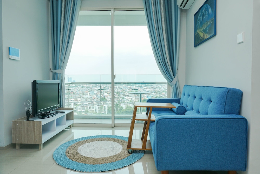 Elegant And Spacious 1Br At Citralake Suites Apartment